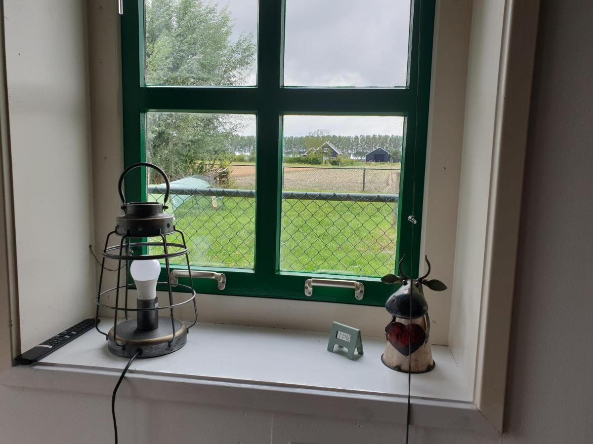 Slapen Aan De Voet Van De Molen Ovezande Bagian luar foto